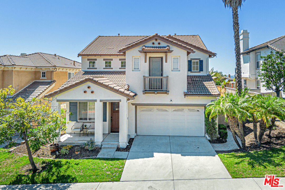 2259 Junipero Ave Signal Hill single-family home front exterior