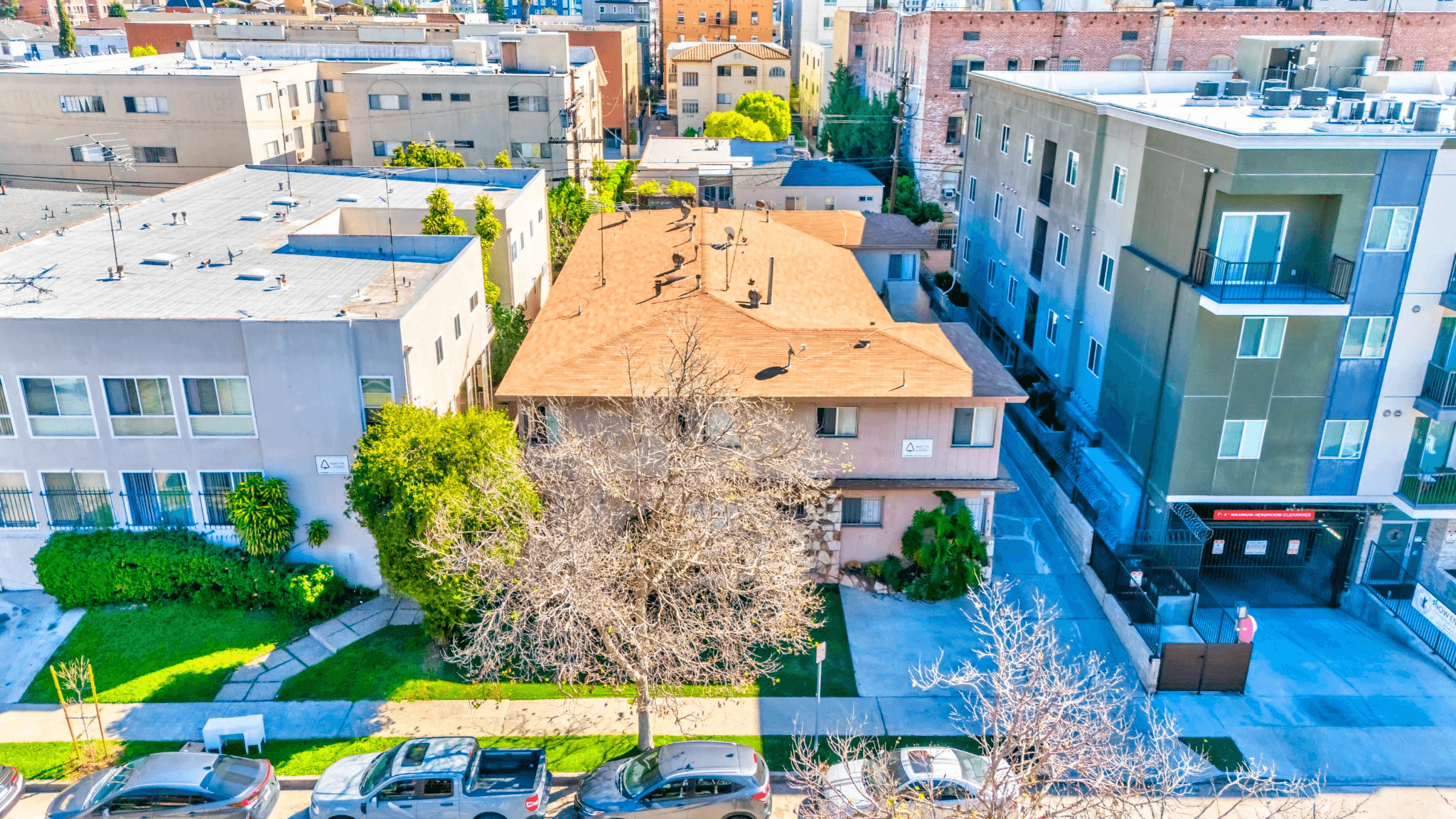 838 S Gramercy Pl aerial front view in Koreatown, Los Angeles