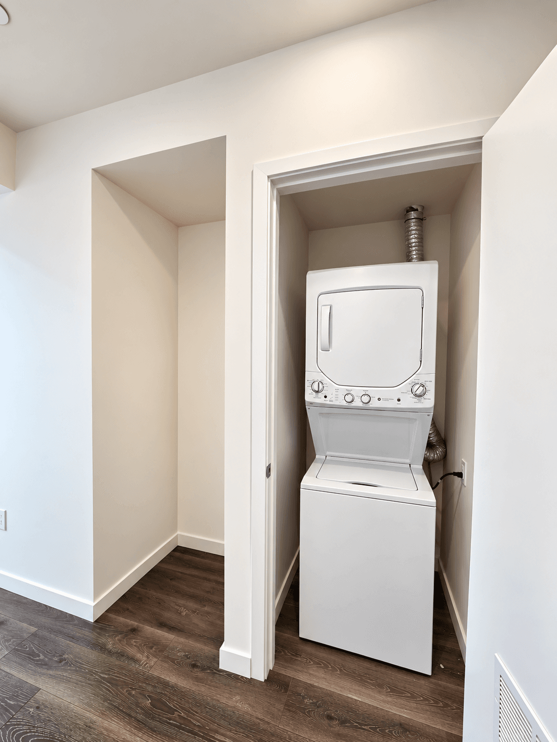 1211 Fedora St Los Angeles townhouse rental 05