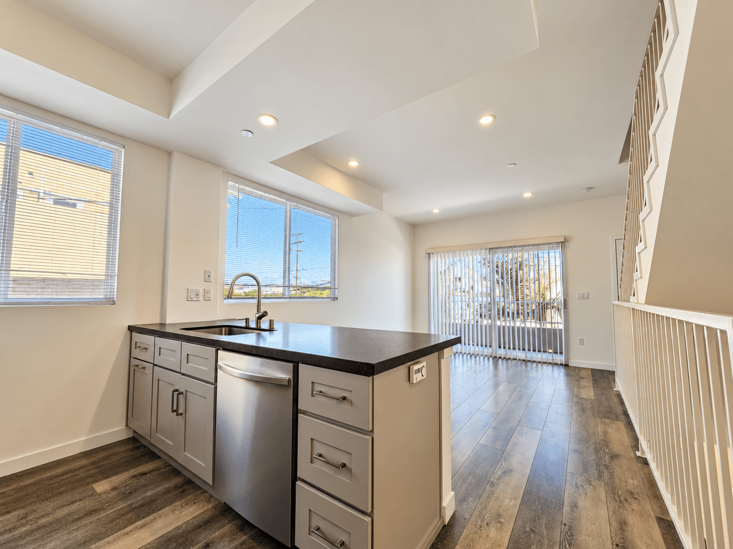 1211 Fedora St Los Angeles townhouse rental 12