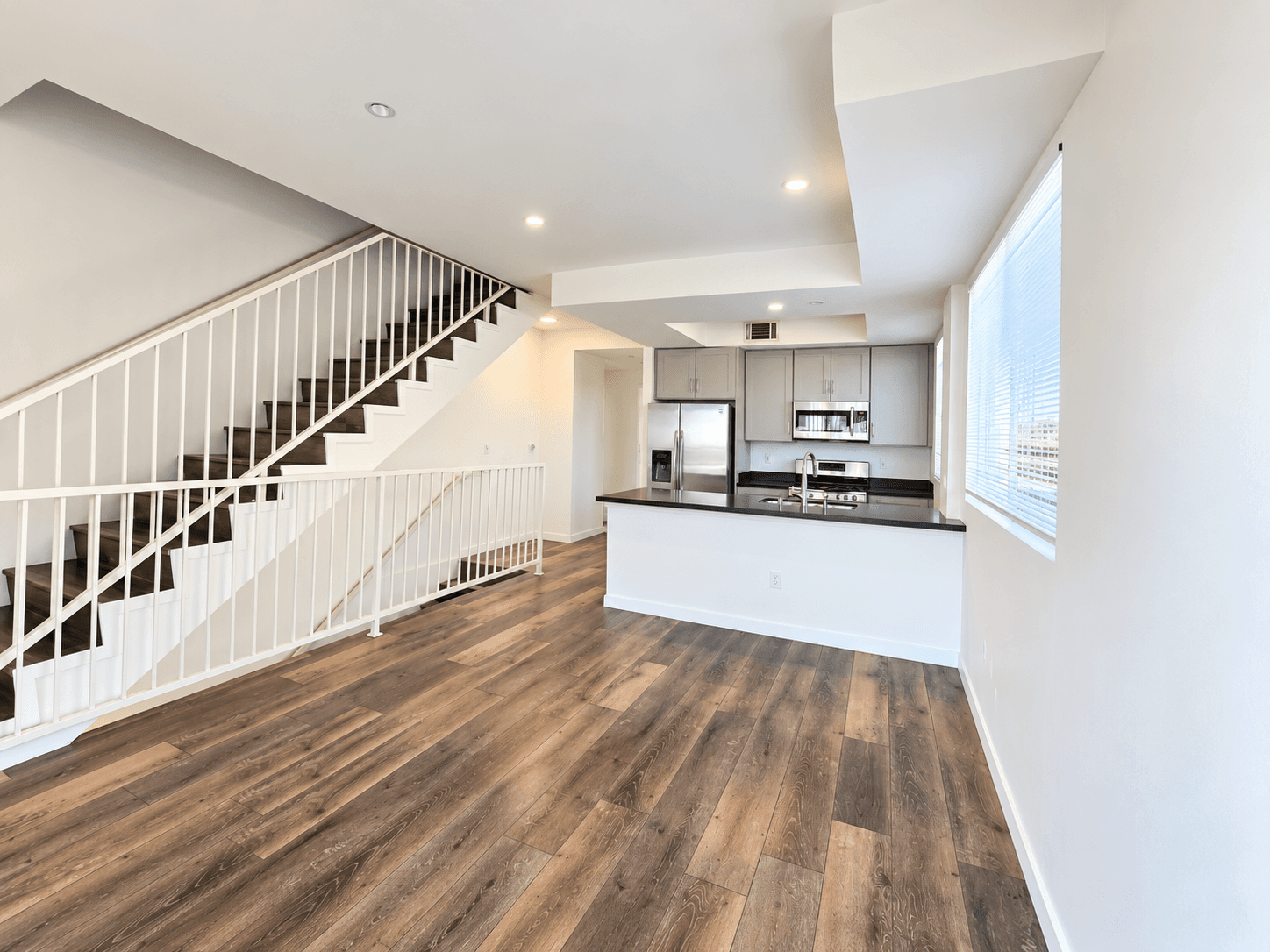1211 Fedora St Los Angeles townhouse rental 15